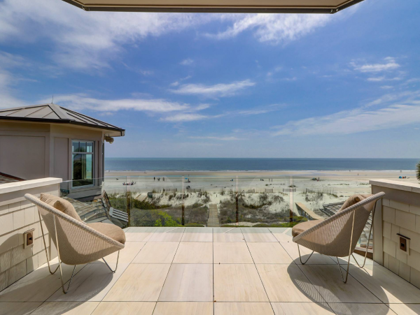 Luxury Oceanfront 5 Bedroom Home with Pool & Spa
