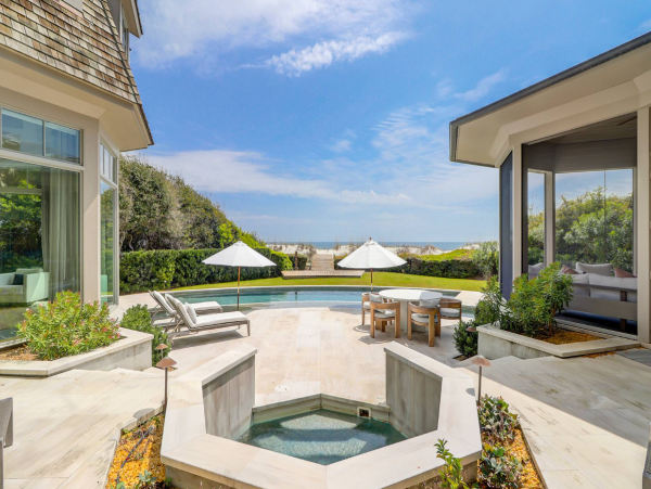 Luxury Oceanfront 5 Bedroom Home with Pool & Spa