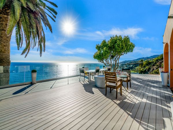 Malibu Vacation Home Three Bedroom Walk to Beach