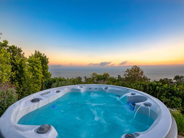 Luxury Malibu Vacation Rental with Great Views