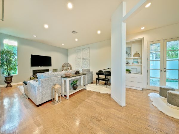 Luxury Malibu Vacation Rental with Great Views