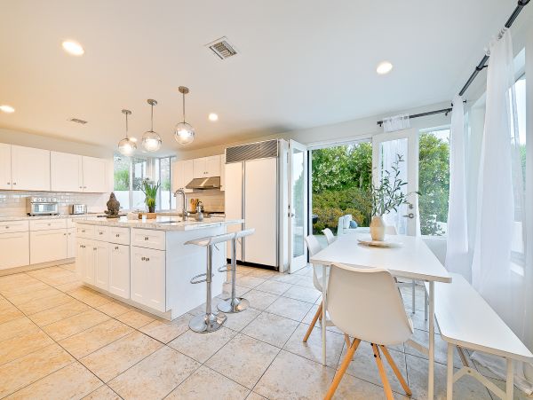 Luxury Malibu Vacation Rental with Great Views