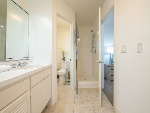 Luxury Malibu Vacation Rental with Great Views