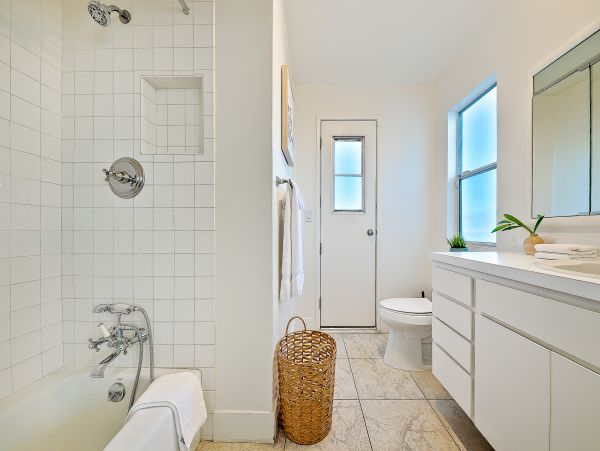 Luxury Malibu Vacation Rental with Great Views
