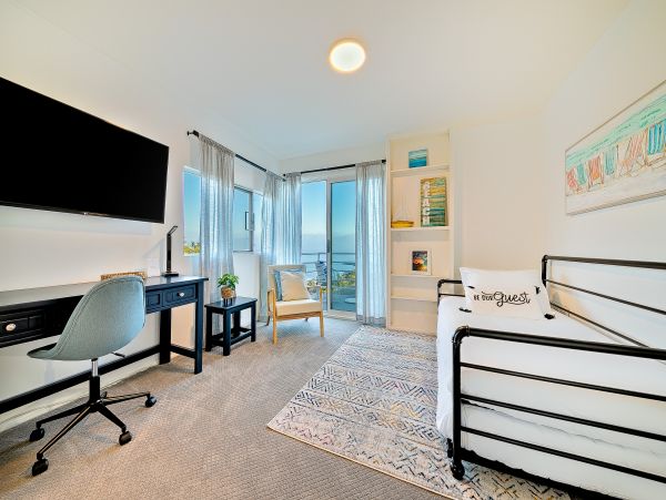 Luxury Malibu Vacation Rental with Great Views