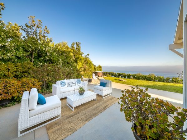 Luxury Malibu Vacation Rental with Great Views