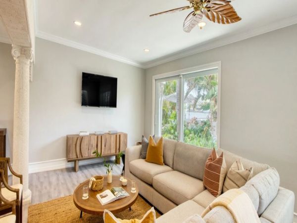 Canalfront Vacation Home in Pompano Beach with Pool & Dock