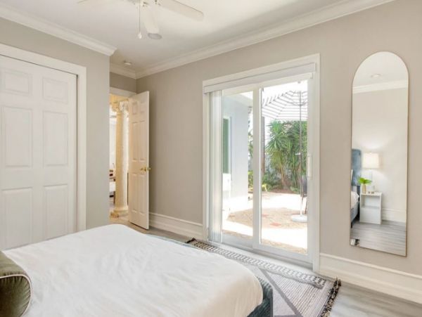 Canalfront Vacation Home in Pompano Beach with Pool & Dock