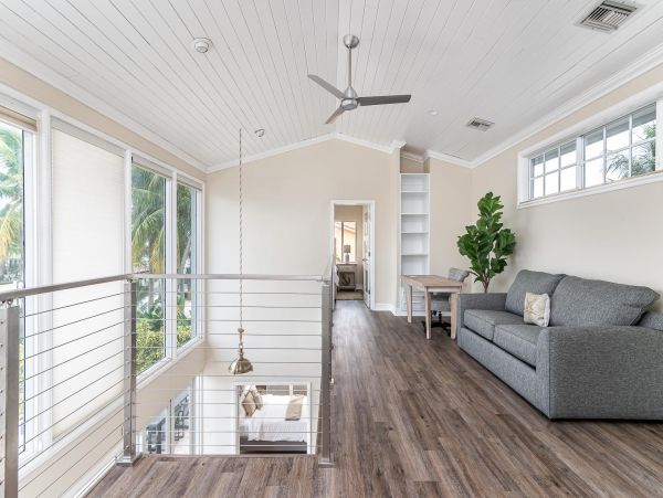 Canalfront Luxury Vacation Home in Lighthouse Point with Pool