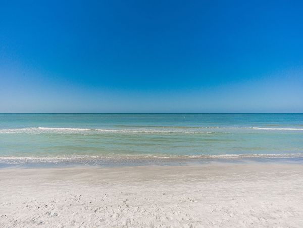 Cute Beach Cottage in Indian Rocks Beach only 55 Steps to the Beach
