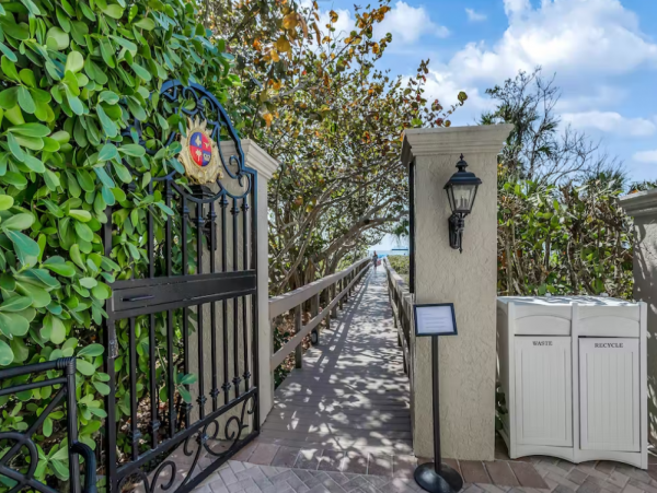 Gulf-front Marco Island Condo Sleeps 4 Guests