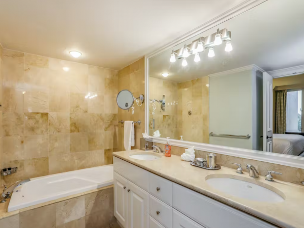 Gulf-front Marco Island Condo Sleeps 4 Guests