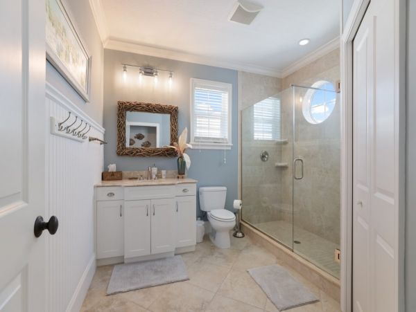 Beautiful 3 Bedroom Home with Pool & Short Walk to Beach