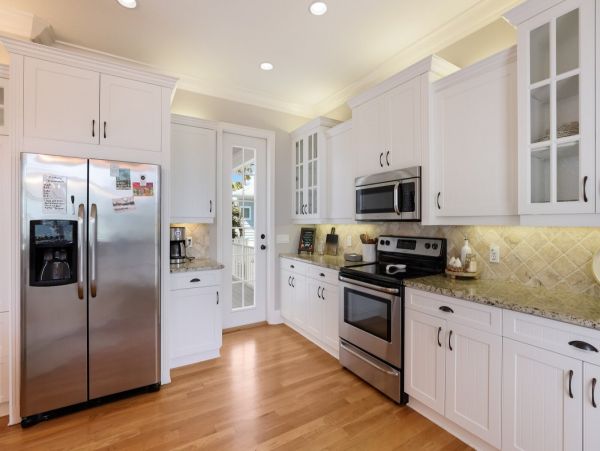 Beautiful 3 Bedroom Home with Pool & Short Walk to Beach