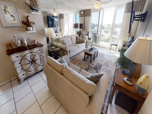 Partial Ocean View 2 Bedroom Condo in Panama City Beach