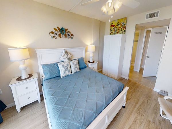 Big Corner 2 Bedroom Condo in Panama City Beach