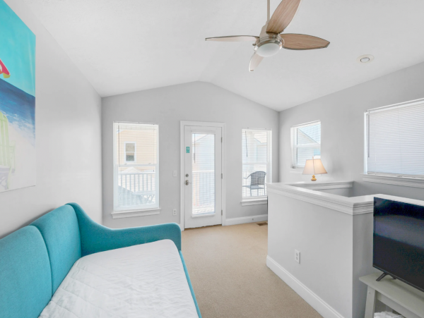 Panama City Beach Vacation Home Short Walk to the Beach