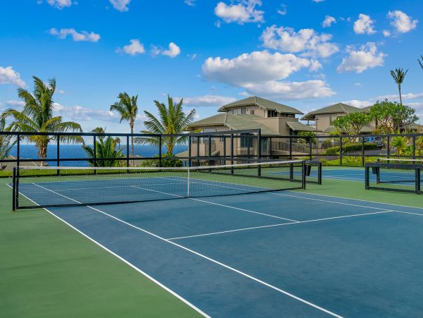 Luxurious Kapalua Vacation Rental with Oceanfront Views