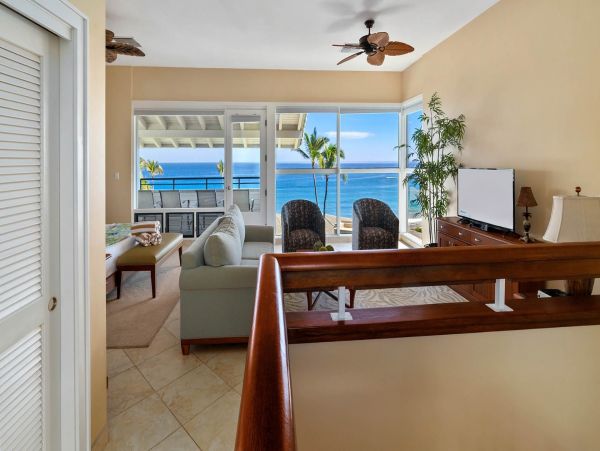 Luxurious Kapalua Vacation Rental with Oceanfront Views