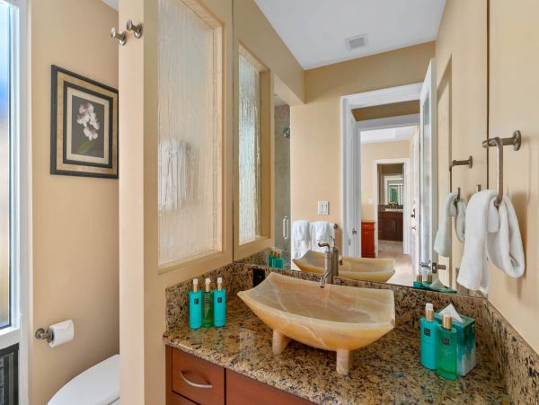 Luxurious Kapalua Vacation Rental with Oceanfront Views
