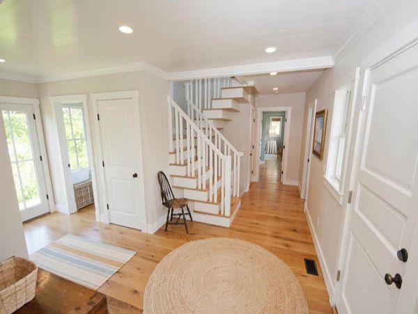 Nantucket Vacation Home Four Bedroom Walk to Beach