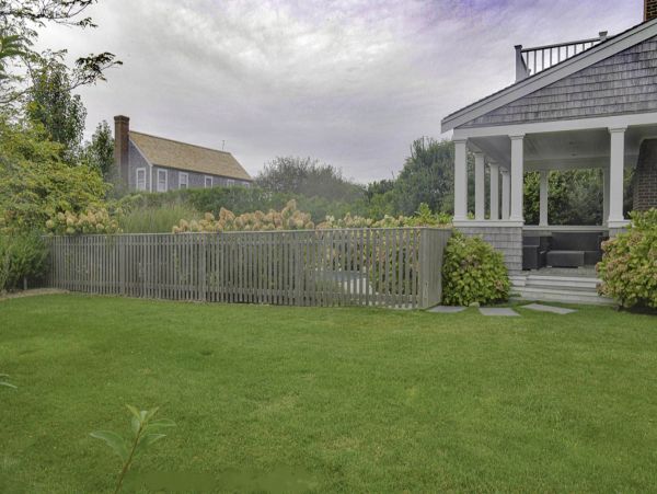 Nantucket Vacation Home Four Bedroom Walk to Beach