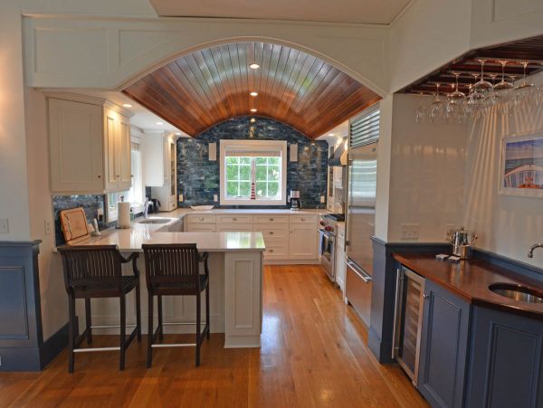 Beautiful Nantucket Vacation Home Four Bedroom