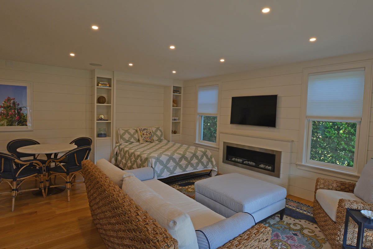 Beautiful Nantucket Vacation Home Four Bedroom