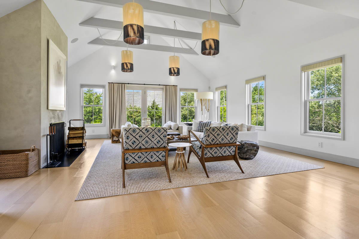 Cisco Luxury Vacation Rental Home 300 yards to Beach