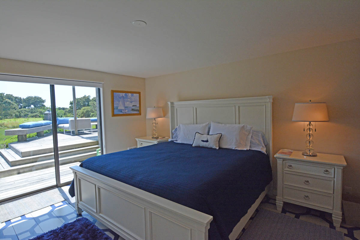 Luxury Nantucket Vacation Home Walk to Beach