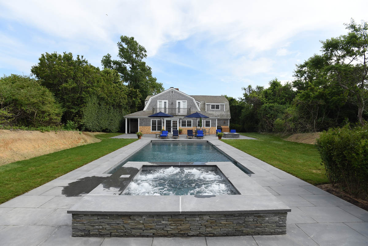 Cliff Area luxury Vacation Home Steps to Beach