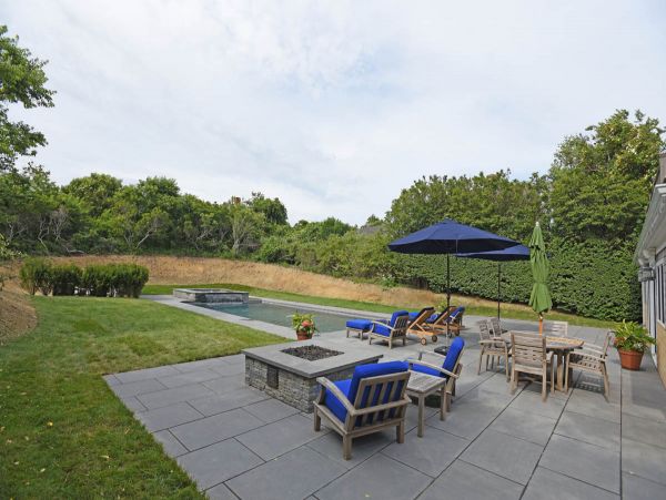Cliff Area luxury Vacation Home Steps to Beach