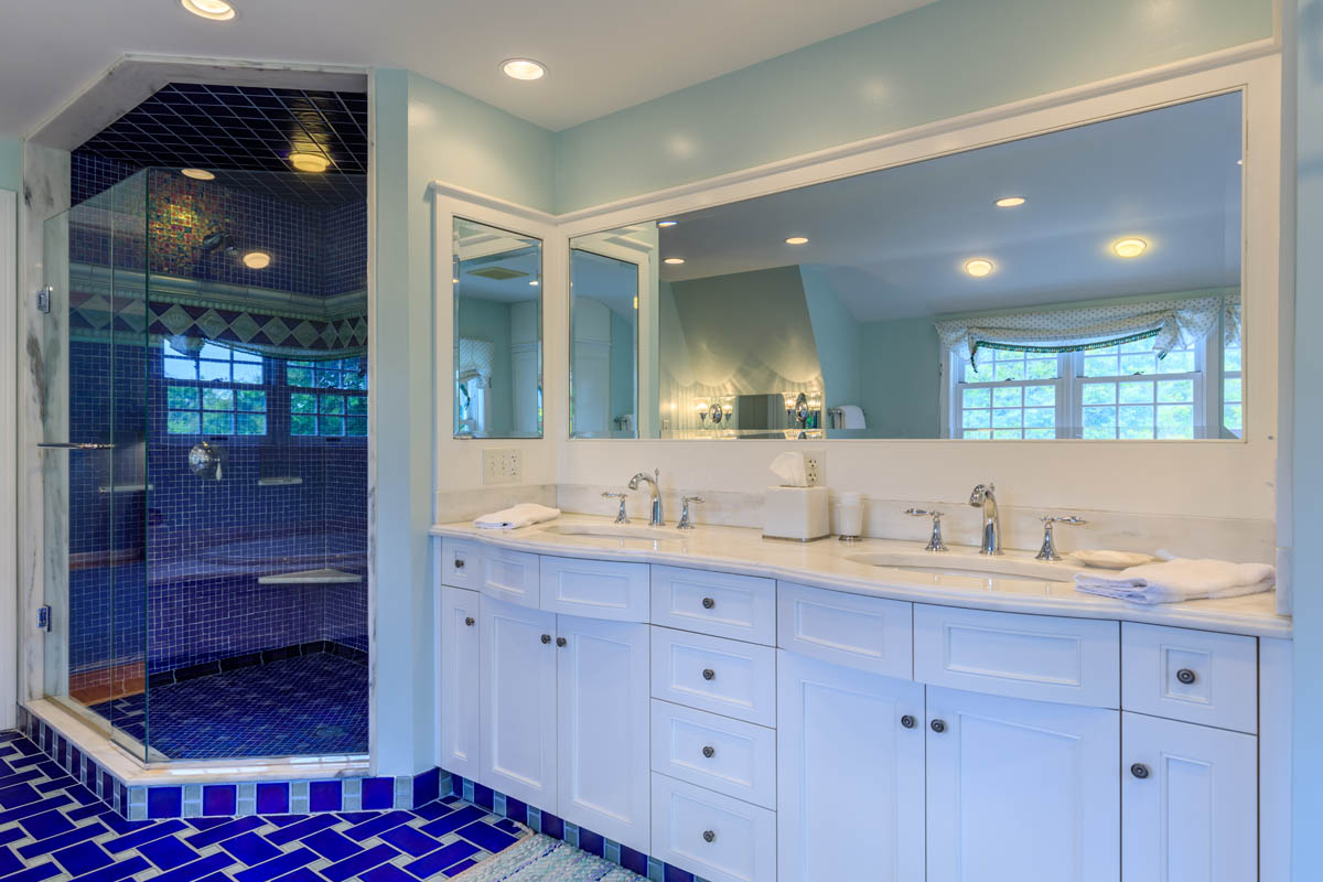 Cliff Area luxury Vacation Home Steps to Beach