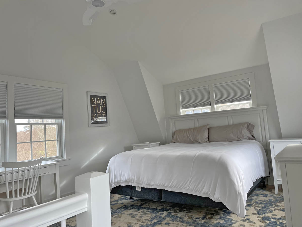 Cliff Area luxury Vacation Home Steps to Beach