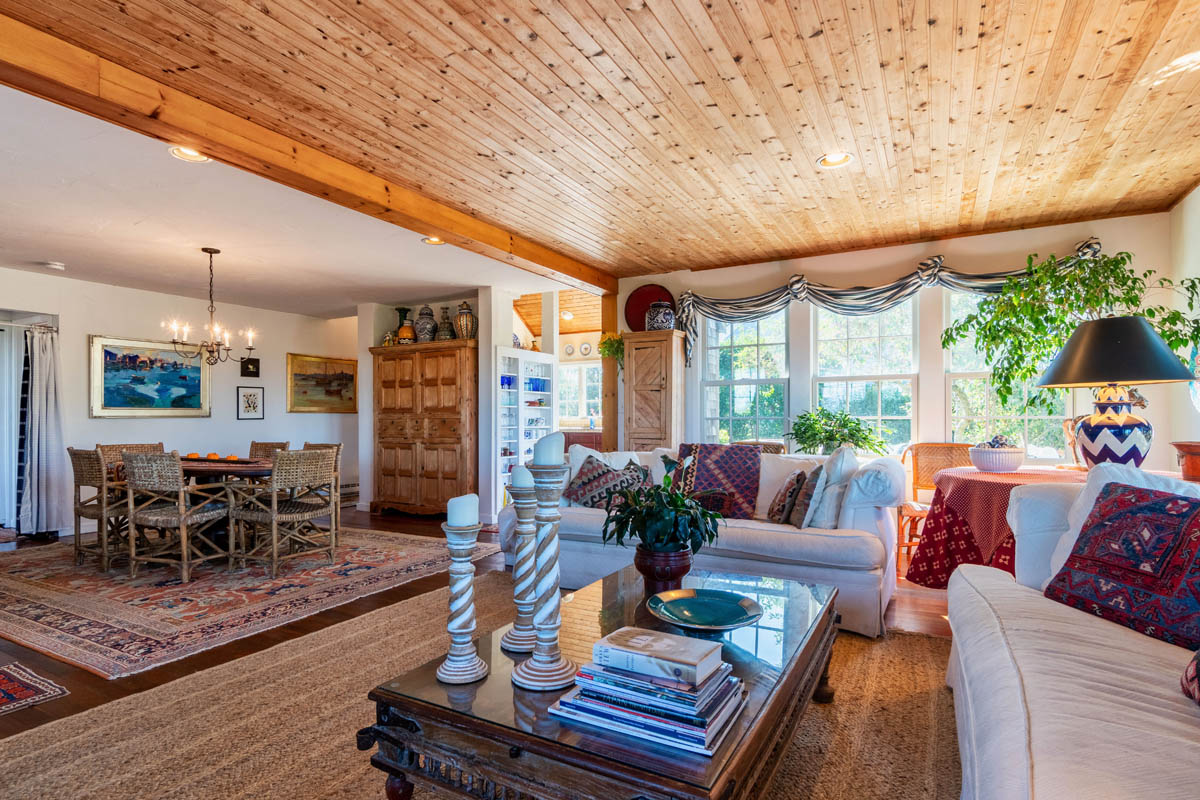 Stylish Comfort Awaits your Nantucket Vacation