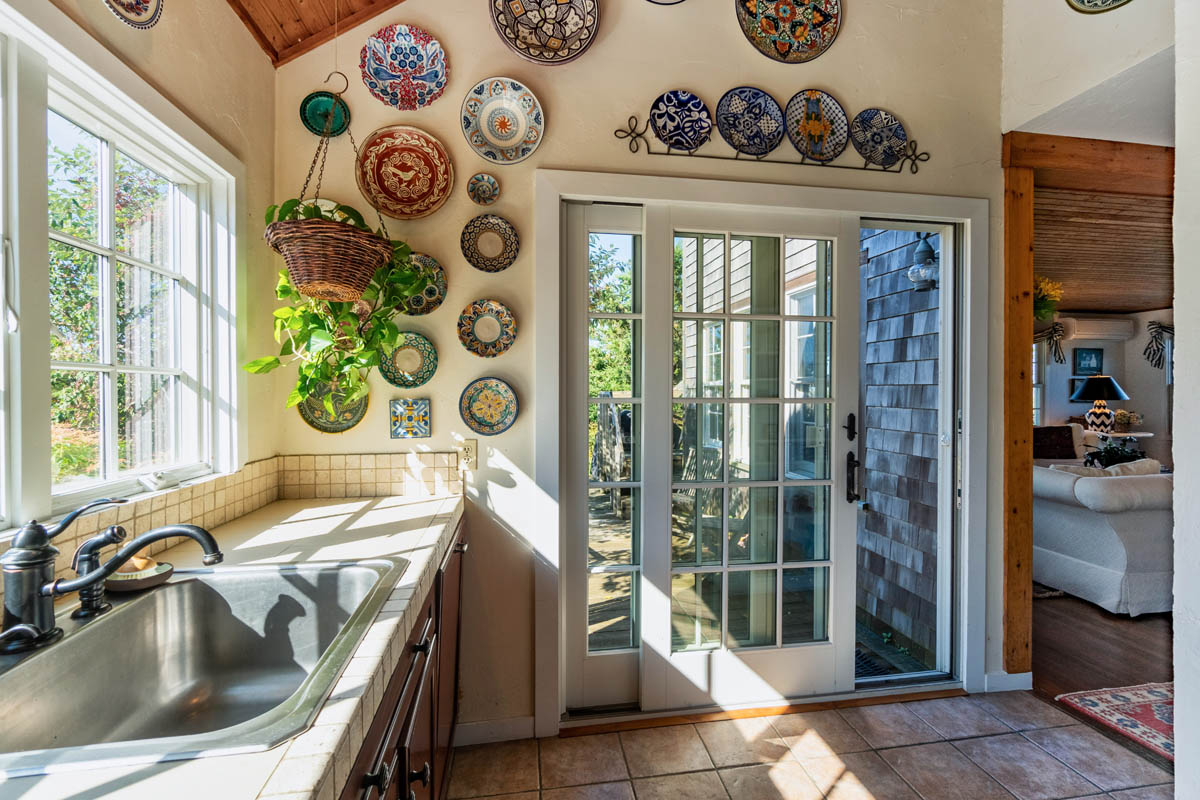 Stylish Comfort Awaits your Nantucket Vacation