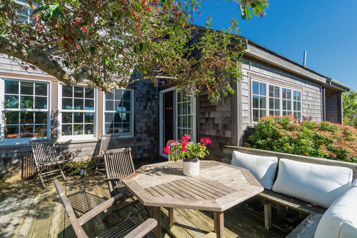 Stylish Comfort Awaits your Nantucket Vacation