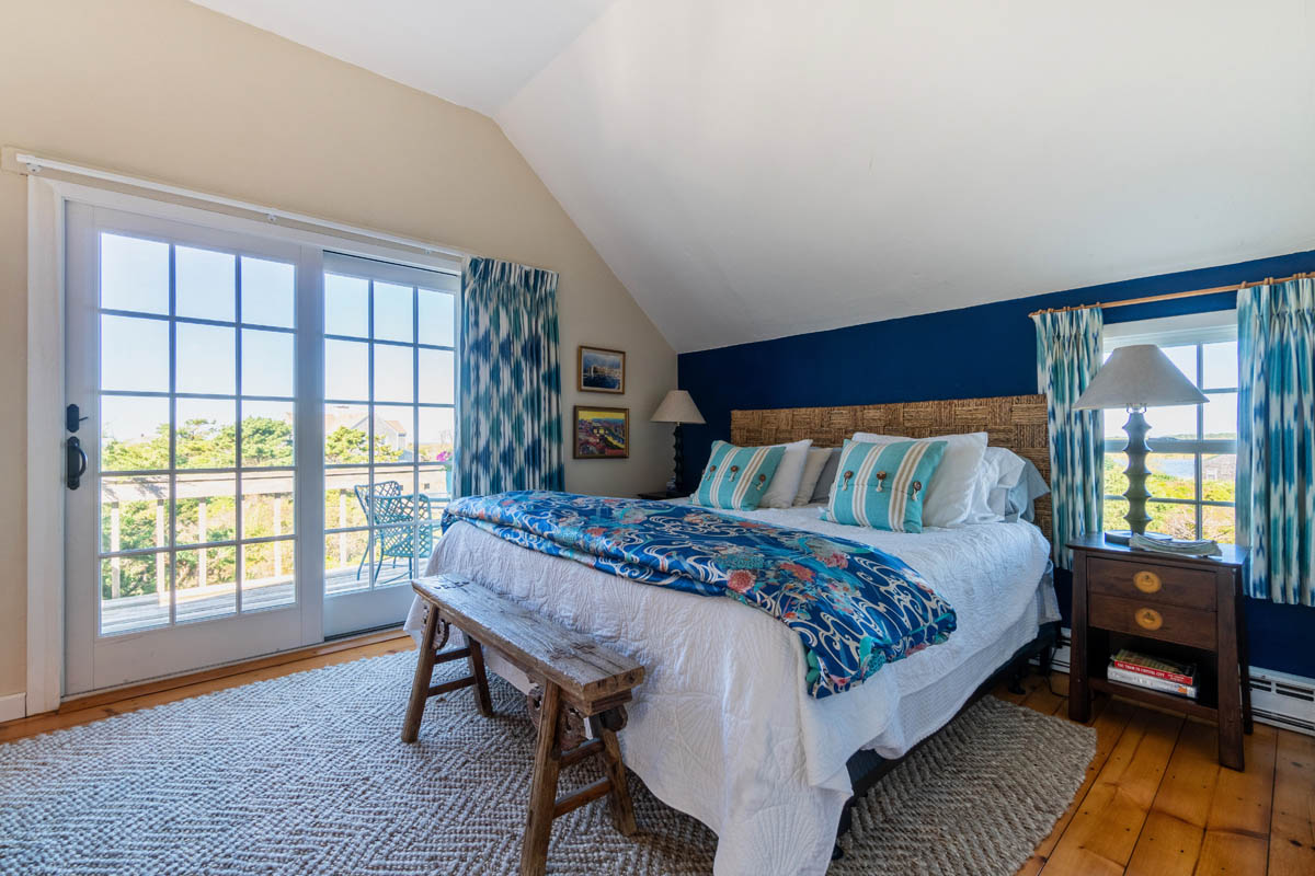 Stylish Comfort Awaits your Nantucket Vacation
