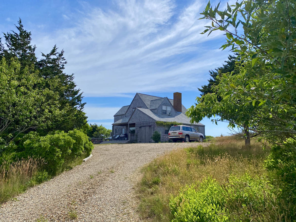 Views of Sankaty Head lighthouse.