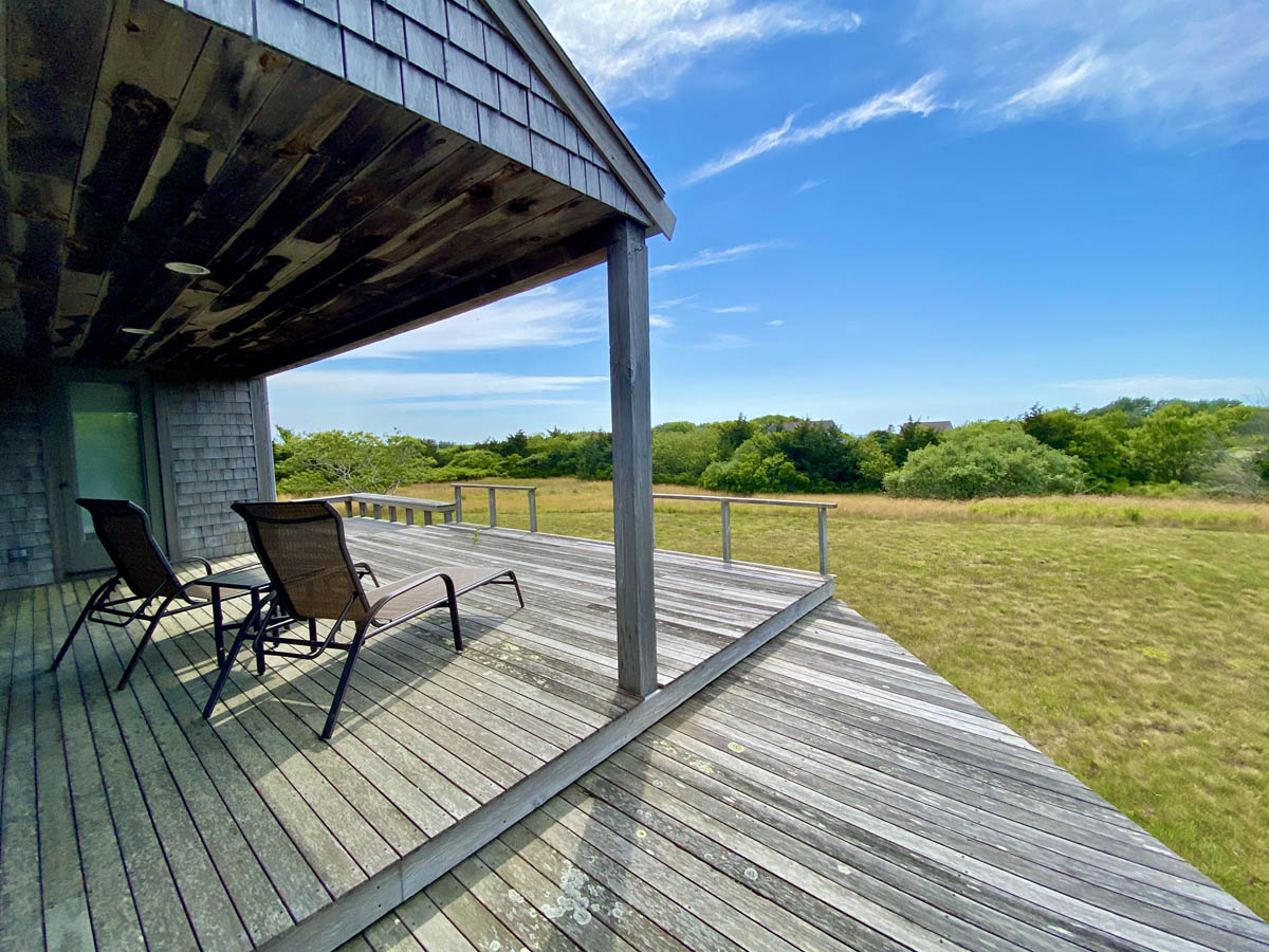 Views of Sankaty Head lighthouse.