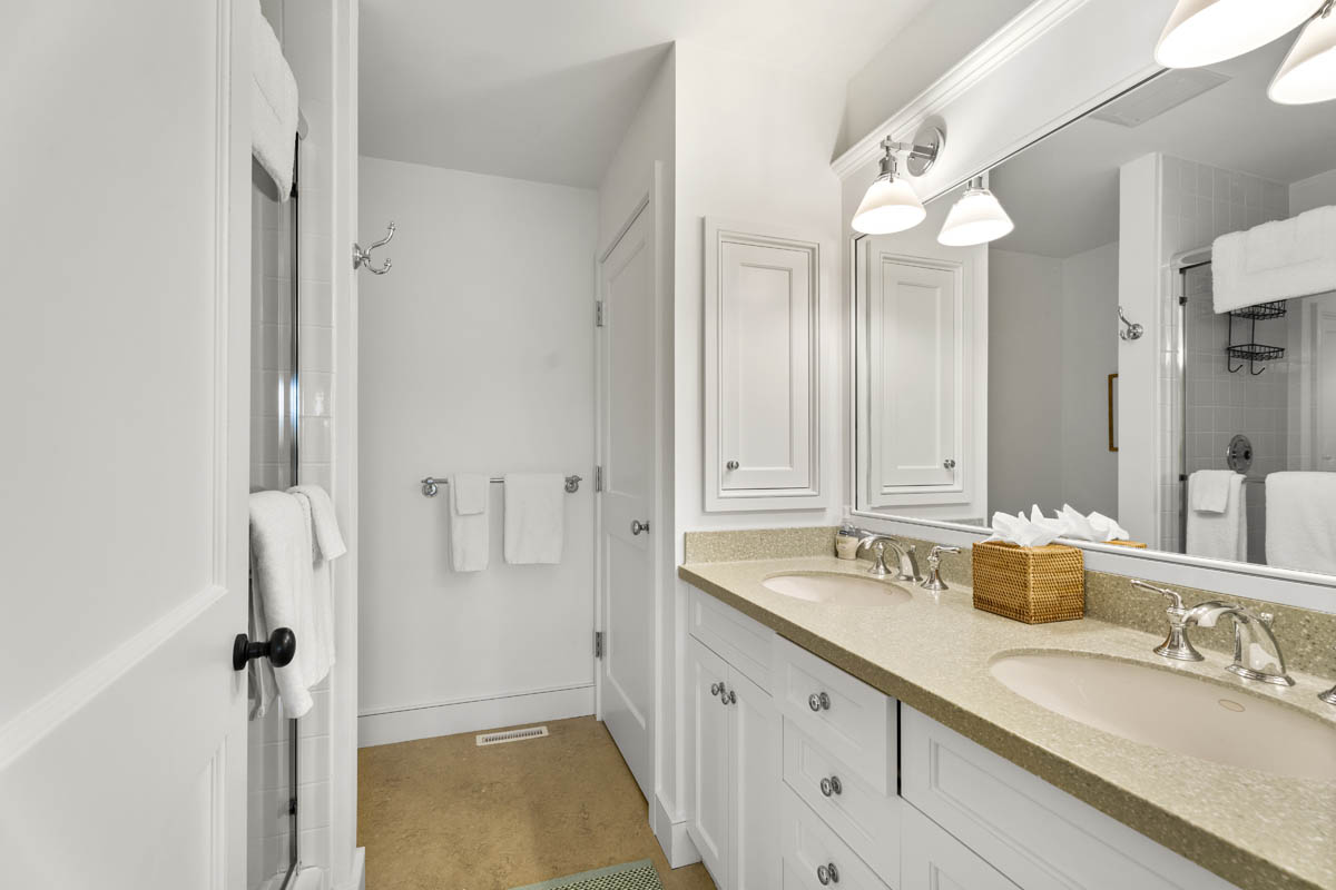 Nantucket Luxury Four Bedroom