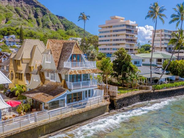 Honolulu Vacation Home Three Bedroom Stunning Ocean Views