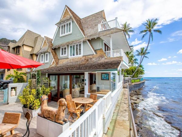 Honolulu Vacation Home Three Bedroom Stunning Ocean Views