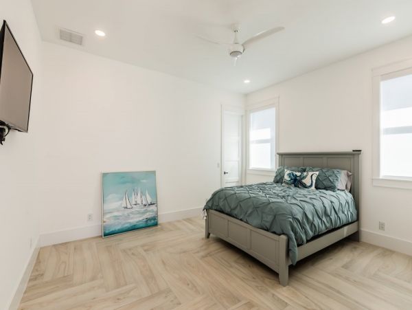 Marco Island Vacation Home Four Bedroom Walk to Beach
