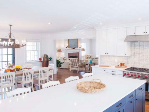 Nantucket Vacation Rental in Captivating Cliff