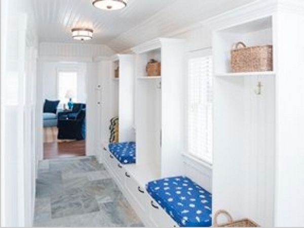 Nantucket Vacation Rental in Captivating Cliff