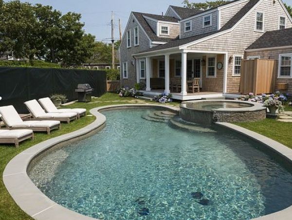 Nantucket Vacation Rental in Captivating Cliff