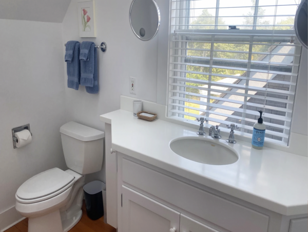 Shawkemo Three bedroom Vacation Rental Polpis Harbor
