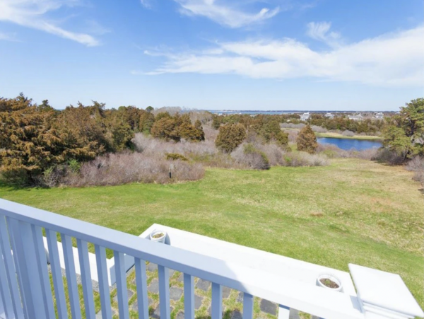 Shawkemo Three bedroom Vacation Rental Polpis Harbor