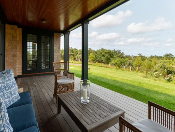 Nantucket Home 1043549